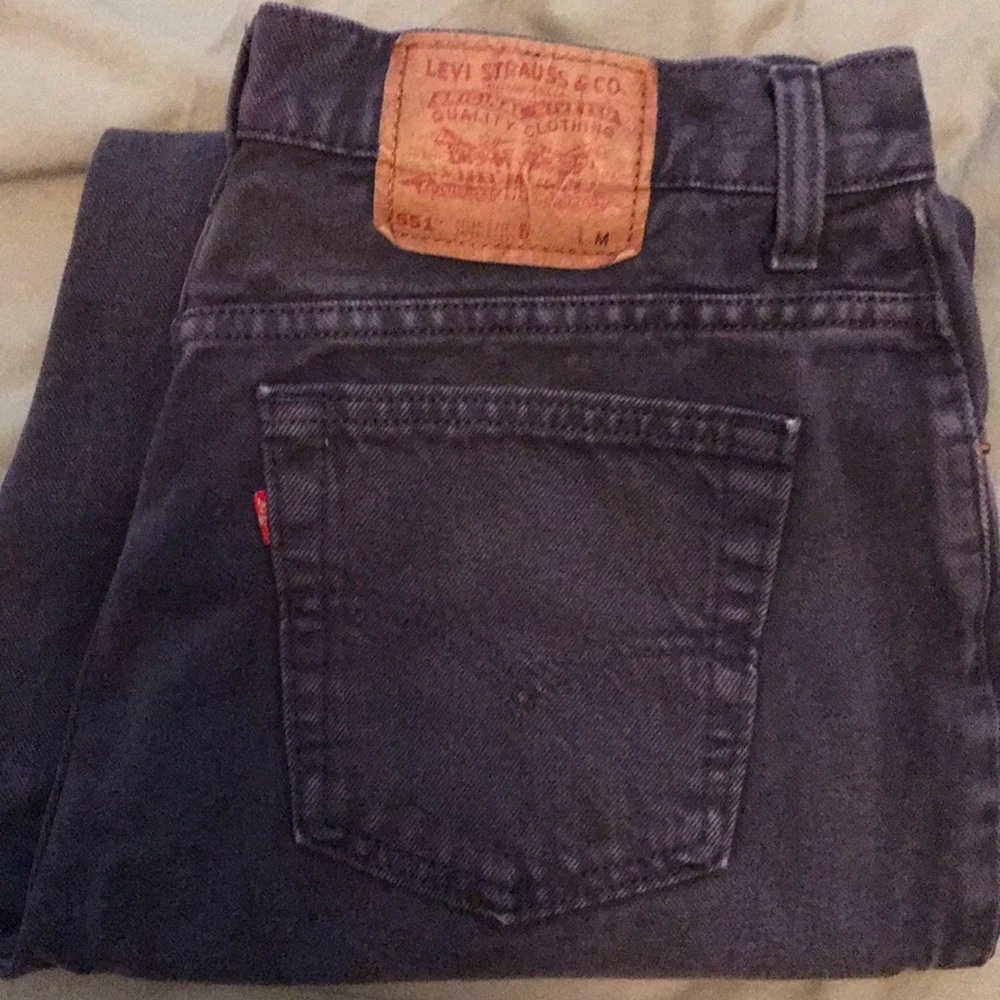 Levi’s 551 Ladies Jeans Size 16 Medium, In Plum